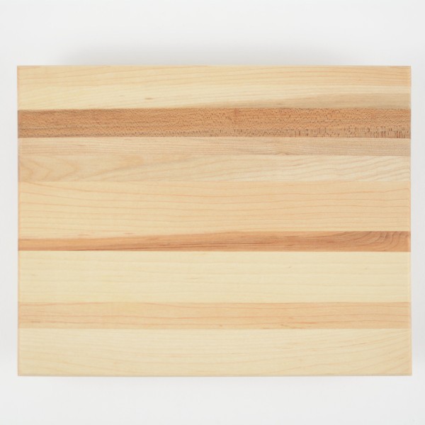 Simple cutting board made in Canada from hardwood maple